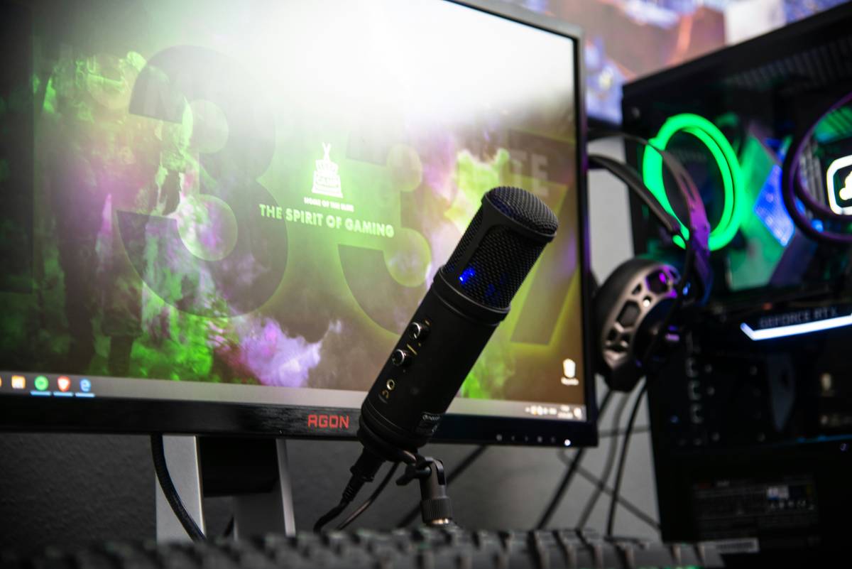 Flat Base Light Stand: 7 Proven Tips to Avoid Costly Streaming Mistakes