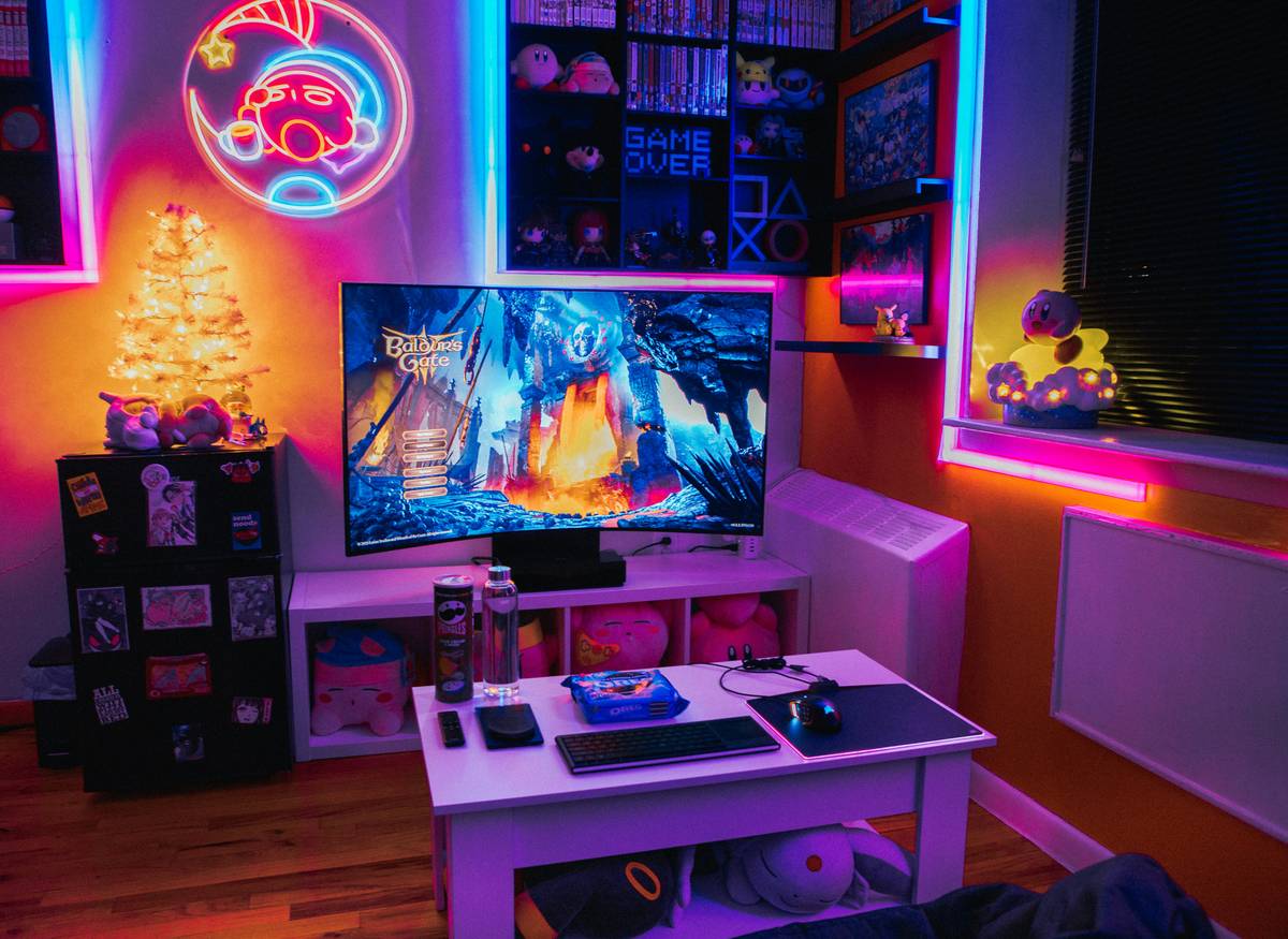 What Is Light Gaming: 7 Essential Tips to Avoid Painful Streaming Mistakes